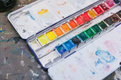 watercolor500 Picture of multicolored watercolor paints